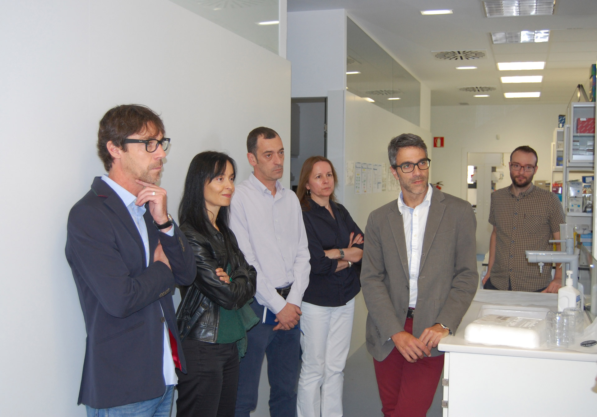 Grup d'empresaris de Girona que visiten l'IDIBGI dins la campanya de mecenatge "Empresaris per la recerca" | 2016